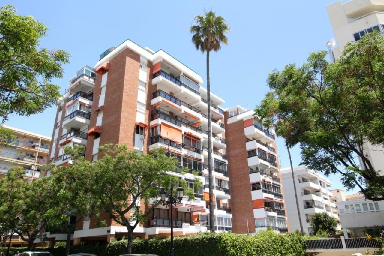 Appartement Apartamento Playa Fontanilla à Marbellac Extérieur photo